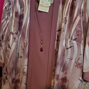 Women's size 4-5X New dresses, pant suit, skirt, like new 3 piece skirt jacket